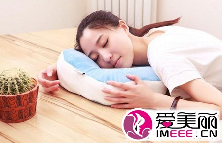 白领夏季养生保健知识 漂亮女人“养”出来
