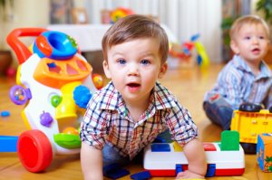 培养宝宝智力：玩具挑选有讲究