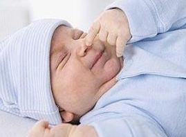 婴儿鼻塞的原因