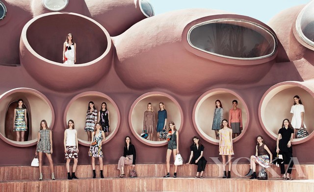 Dior 2016早春度假系列在戛纳滨海泰乌尔举行