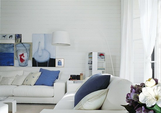 客厅居品换新颜 蓝白色调带来清凉诱惑