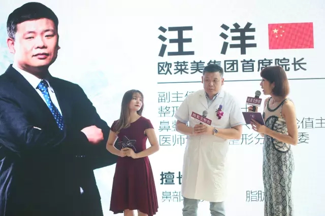 今天义乌这里人气最旺!30位网红“再整形”,还有人现场被签约拍电影! 今天义乌这里人气最旺!30位网红“再整形”,还有人现场被签约拍电影!