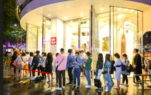 没抢到JWA的联名?不怕，优衣库来放新大招了|| 潮流